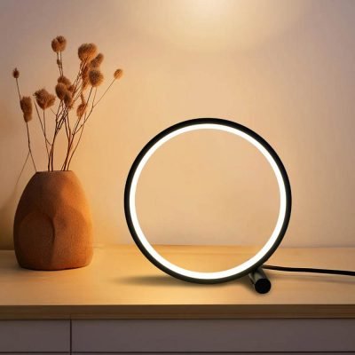 in style table lamp-1